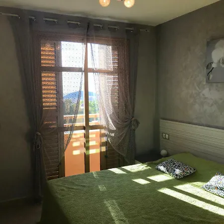 Casa Cerezos Διαμέρισμα *